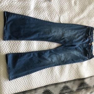 Boot cut jeans